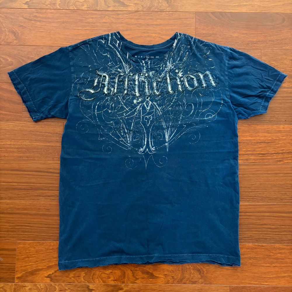 Affliction Mens T Shirt XL Blue Wings Fleur De Lis Distressed Y2K MMA USA Made